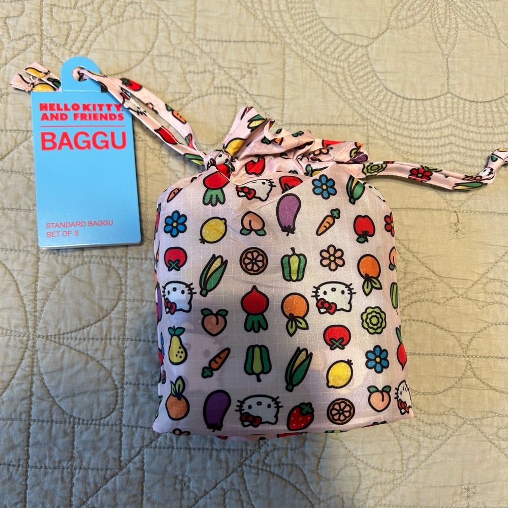 BAGGU x Hello Kitty Set of 3 Standard Bags
